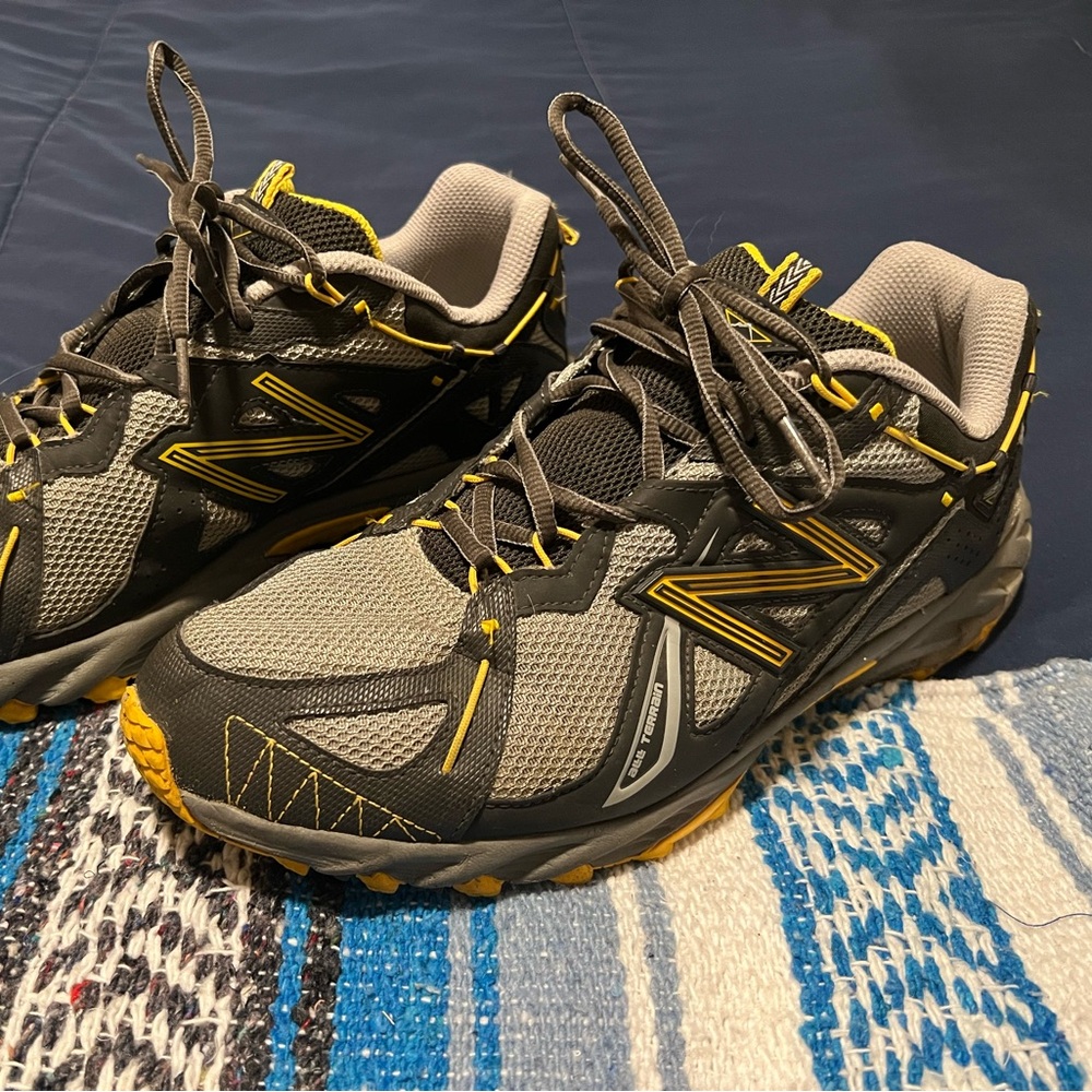 New Balance 610 Grey Yellow Size 12 MT610GY